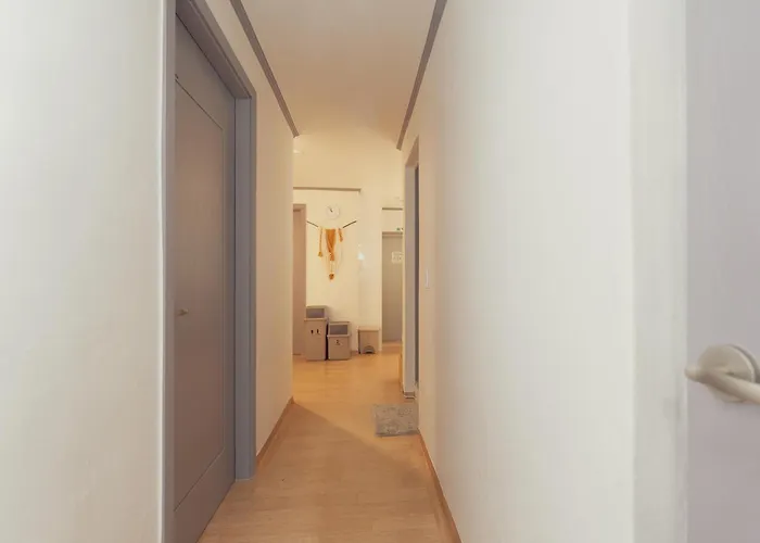 Station On Foot Private Entrance Maximum 7 People Netflix Free Wifi Comfort Apartment Seoul
