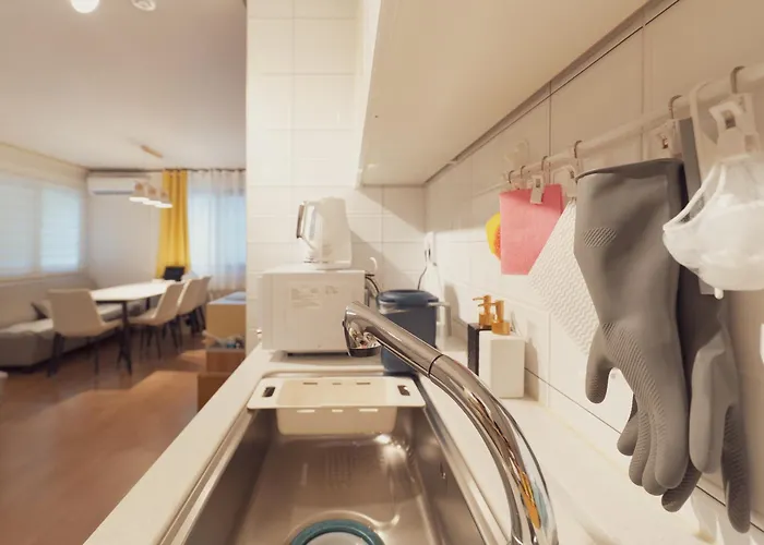 Station On Foot Private Entrance Maximum 7 People Netflix Free Wifi Comfort Apartment Seoul