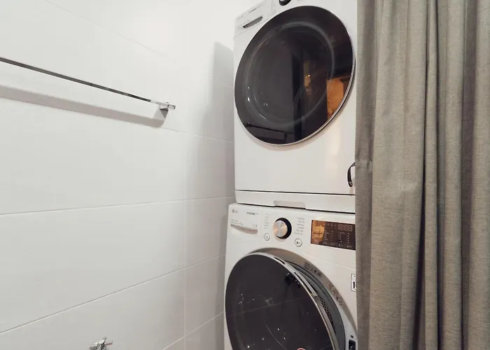 Station On Foot Private Entrance Maximum 7 People Netflix Free Wifi Comfort Apartment