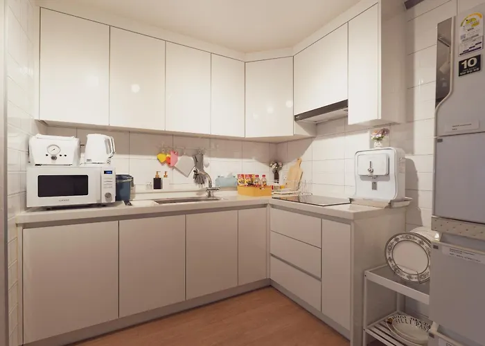 Station On Foot Private Entrance Maximum 7 People Netflix Free Wifi Comfort Seoul