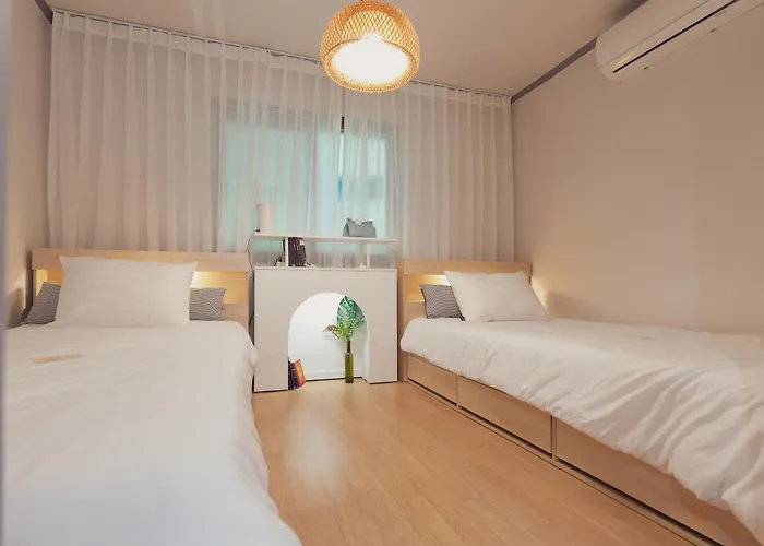 Station On Foot Private Entrance Maximum 7 People Netflix Free Wifi Comfort Apartment