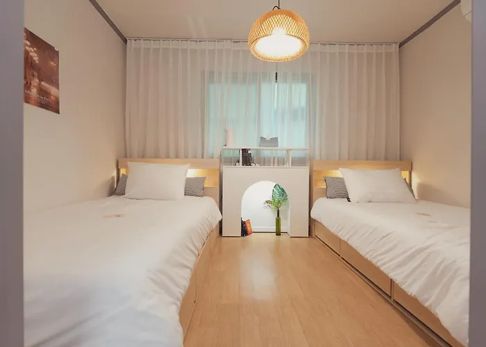 Station On Foot Private Entrance Maximum 7 People Netflix Free Wifi Comfort Apartment *