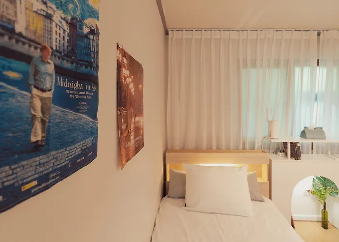 Station On Foot Private Entrance Maximum 7 People Netflix Free Wifi Comfort Apartment
