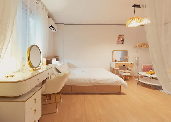 Station On Foot Private Entrance Maximum 7 People Netflix Free Wifi Comfort * Seoul