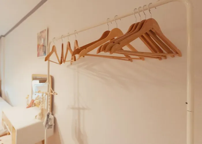 Station On Foot Private Entrance Maximum 7 People Netflix Free Wifi Comfort Apartment
